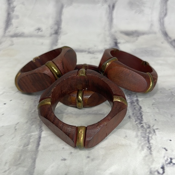 Polished Reddish Wood and Brass Napkin Rings Bohemian Set of 4 Made in India - Picture 2 of 5